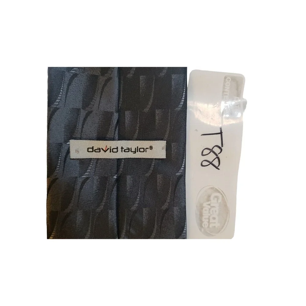 David‎ Taylor Designer Polyester Tie Gray Geometric Necktie Made in USA Business
